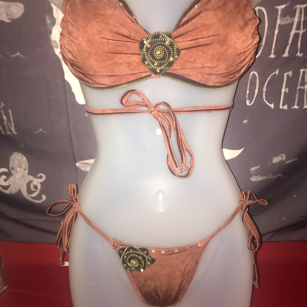 Brown suede Bikini 👙